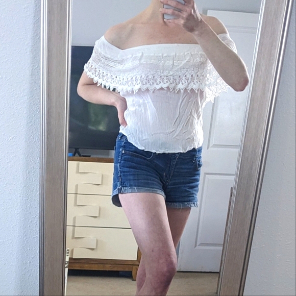 Socialite off the shoulder crochet eyelet top - Picture 1 of 6